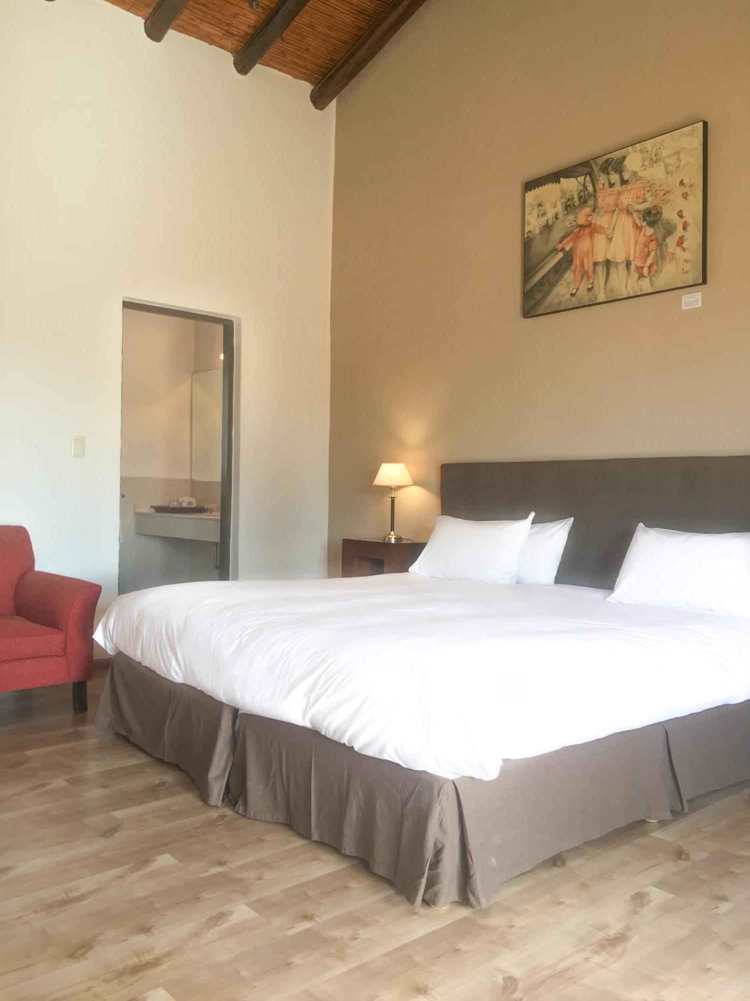 Postales Boutique Winery Hotel - Valle De Uco Colonia Las Rosas Dış mekan fotoğraf