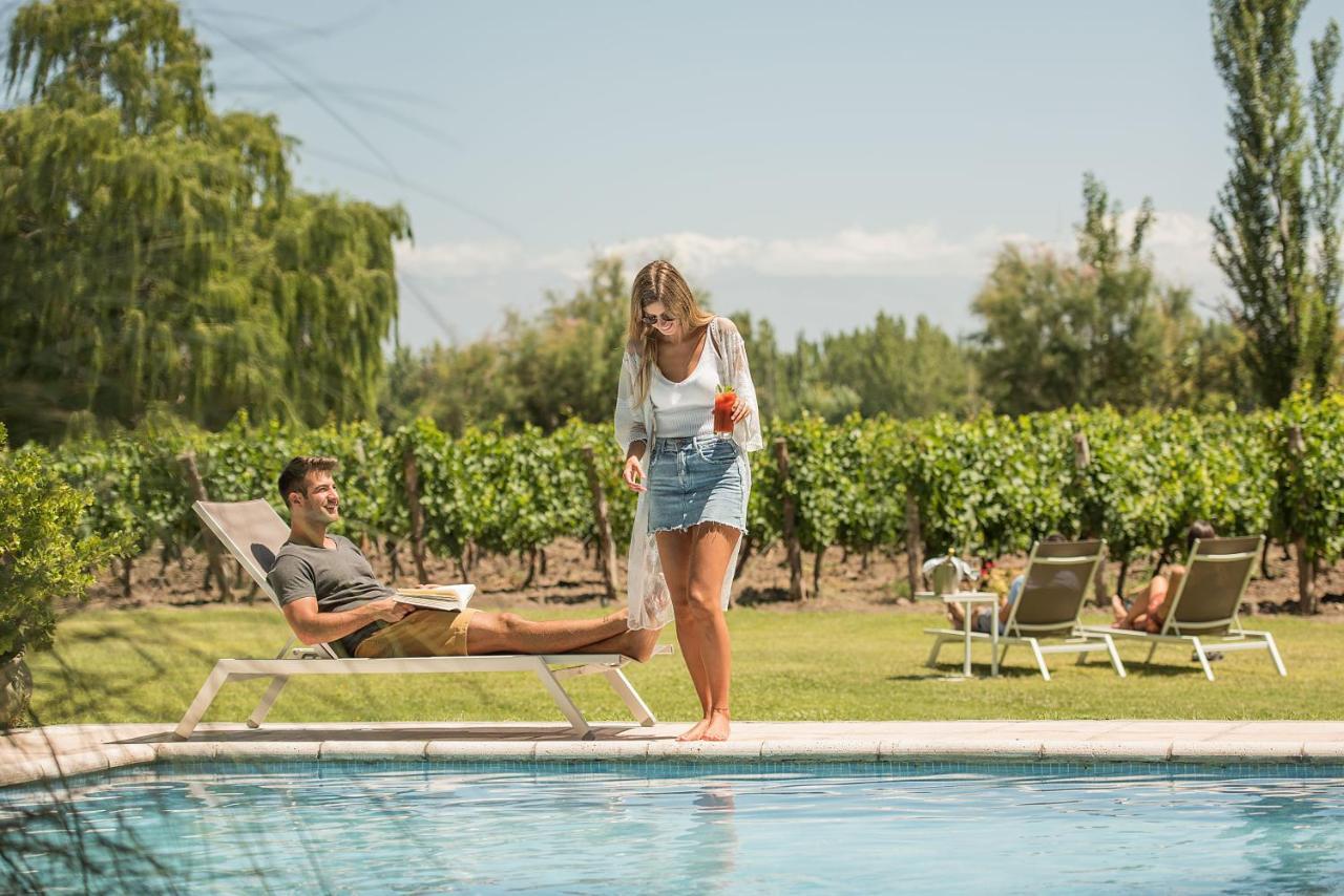Postales Boutique Winery Hotel - Valle De Uco Colonia Las Rosas Dış mekan fotoğraf
