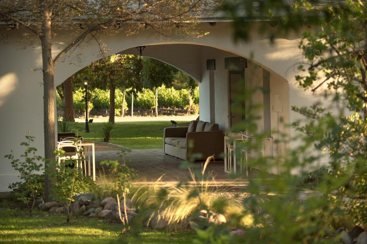 Postales Boutique Winery Hotel - Valle De Uco Colonia Las Rosas Dış mekan fotoğraf